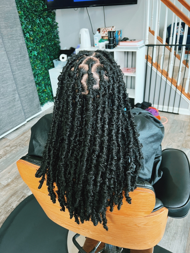 Butterfly Locs (Mid Back Length)