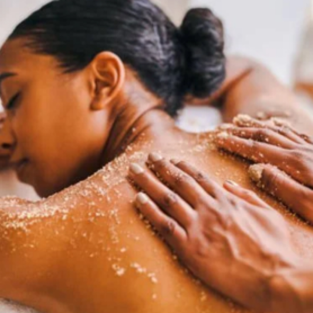 Snatched Body Treatmnet at AK Aesthetics in Downers Grove, IL