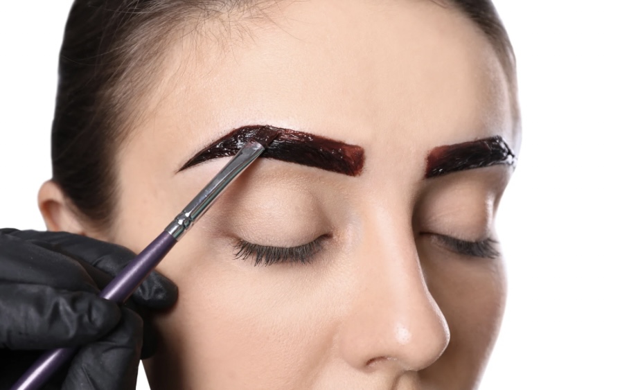 Brow Tint / Shape
