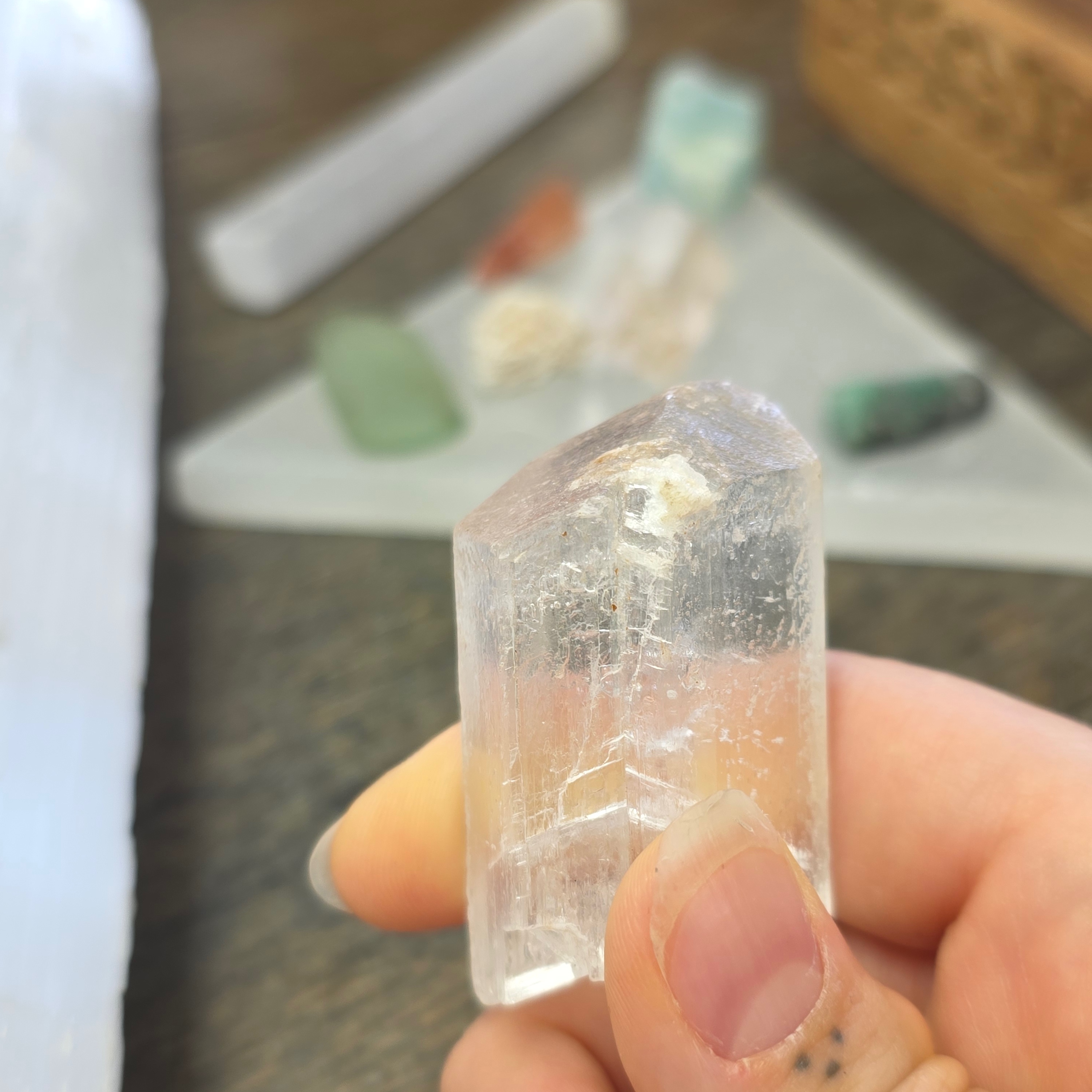 Intuitive Crystal Reading at LIGHTHAND in Fort Myers, FL