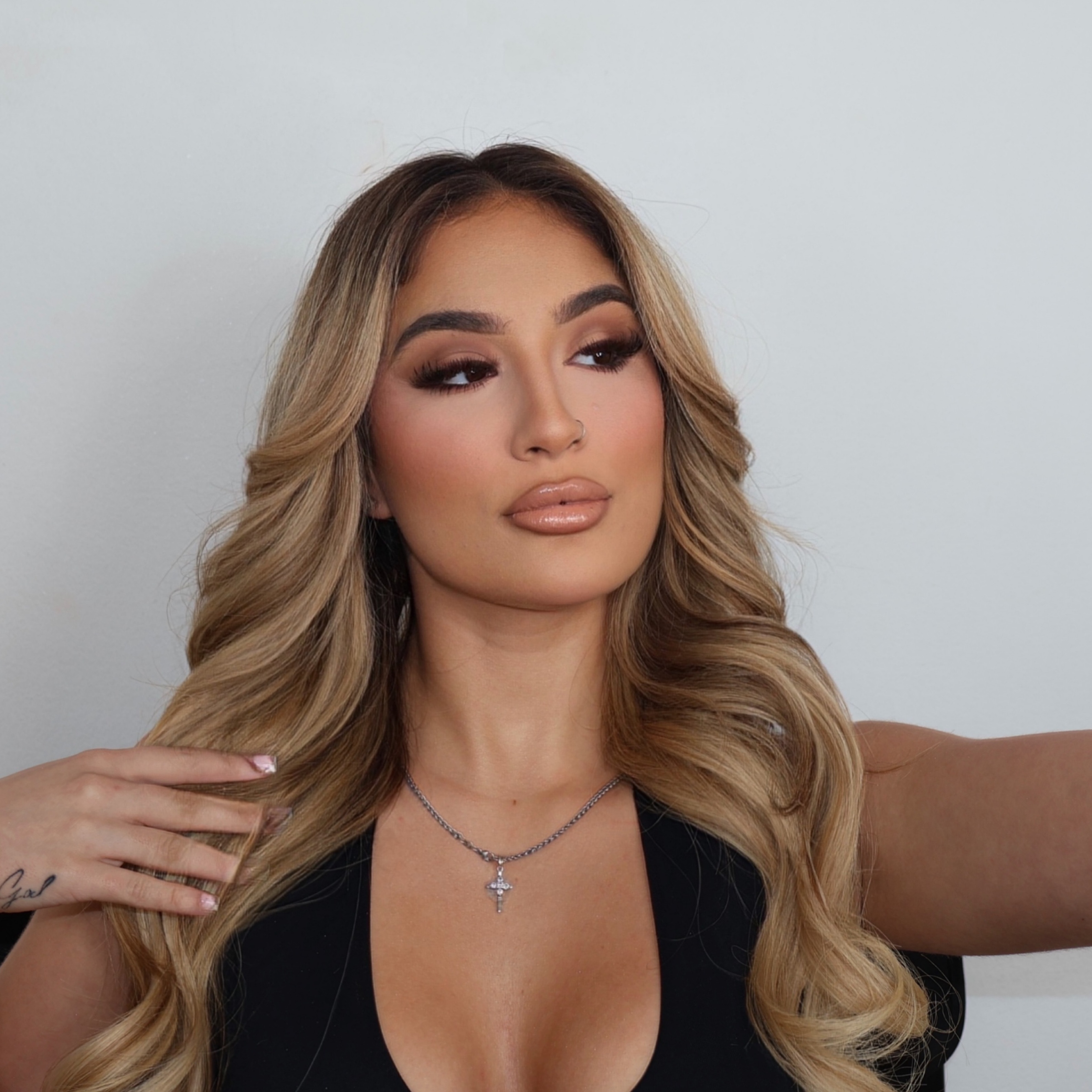 Full Glam (Neut. Color & Eyeliner) at Makeupbyalfonso studio in Dallas, TX