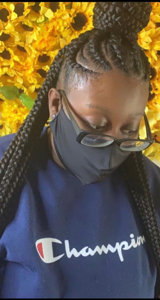 FEED_INS W/BOXBRAIDS
