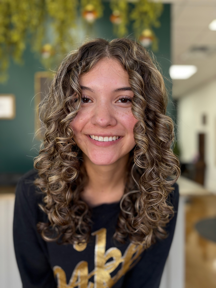 Curly Girl Cut & Style