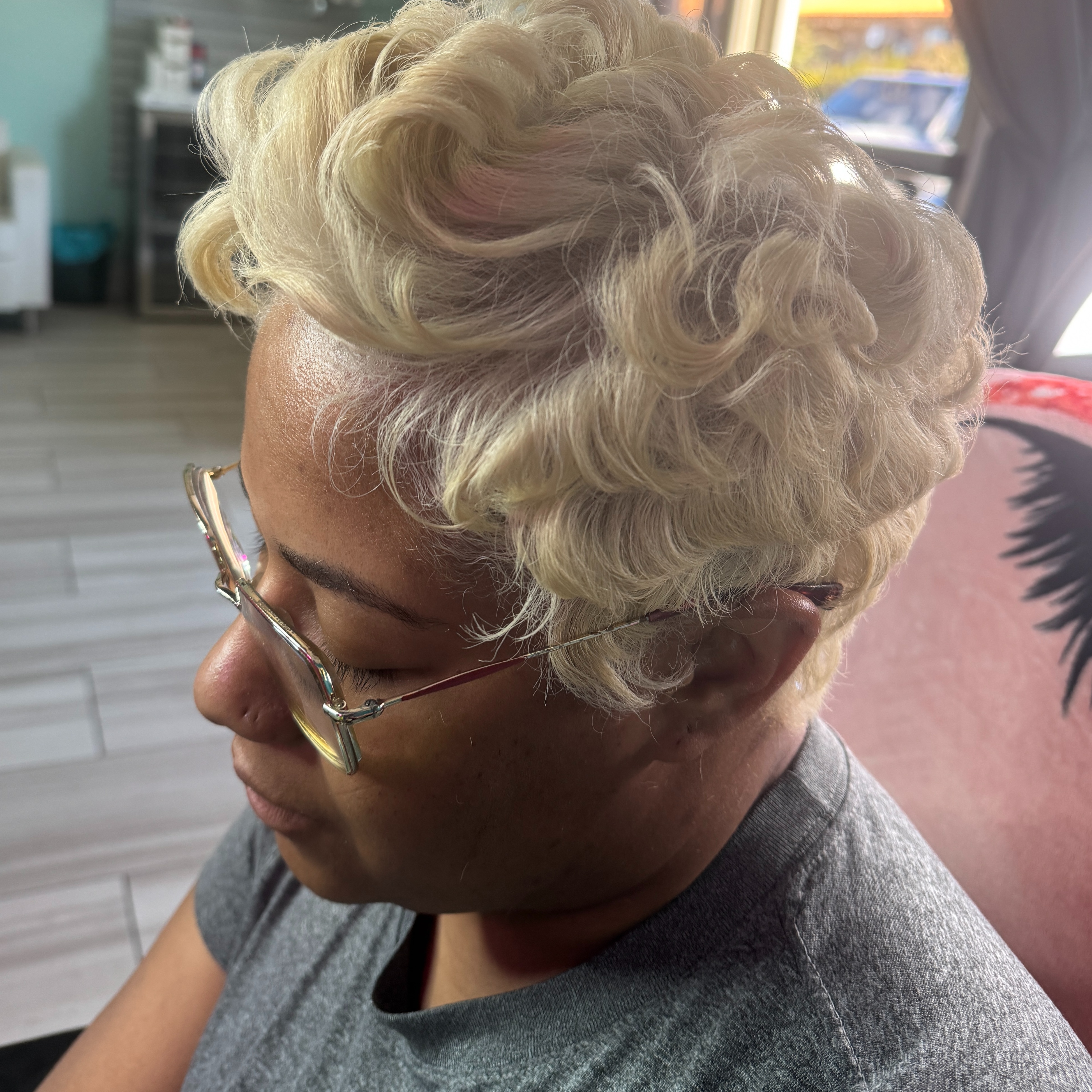 Custom Blonding Services at Ivory Rose Beauty in Richmondhill, GA