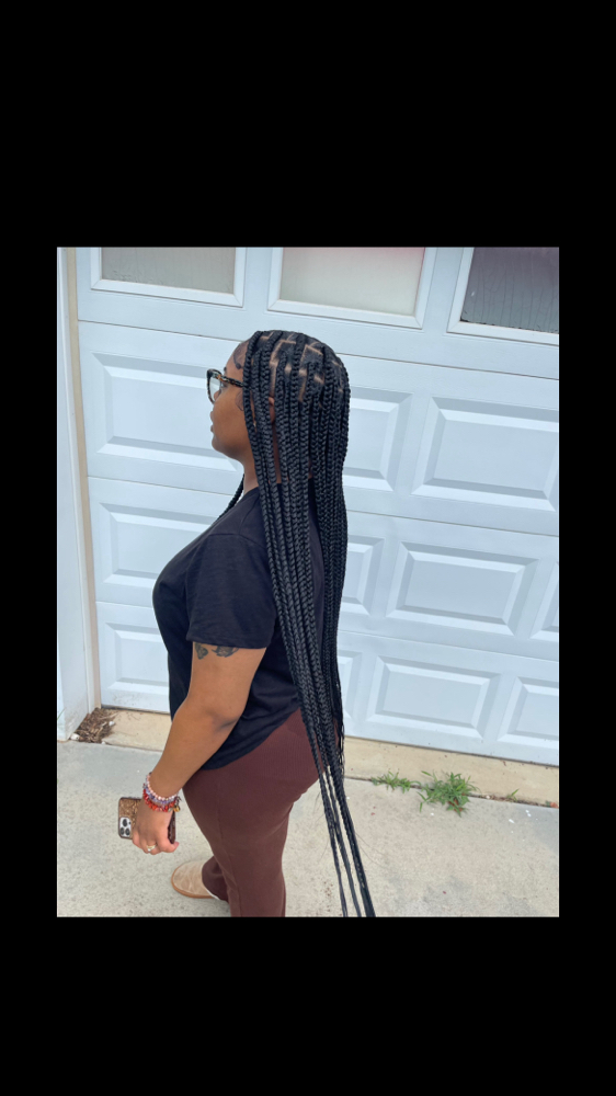 Large Knotless braids