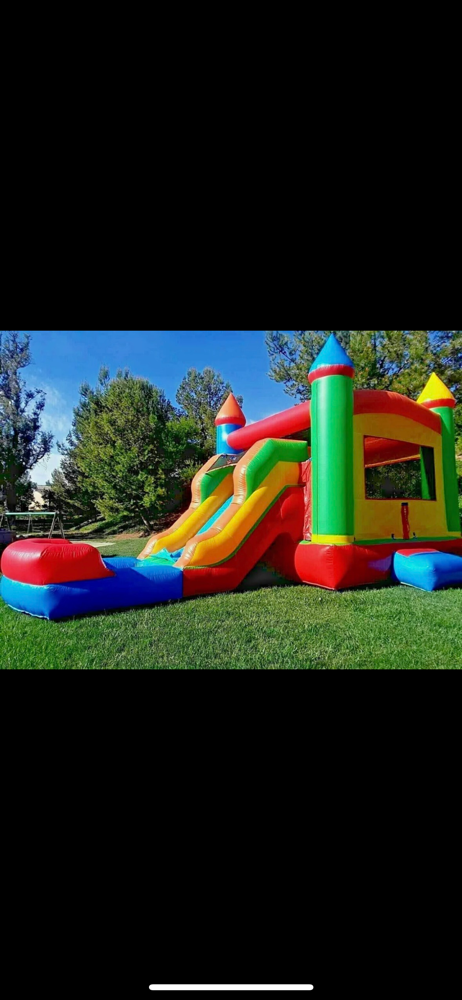 Fiesta Deluxe at Wonderland Inflatables in Louisville, KY
