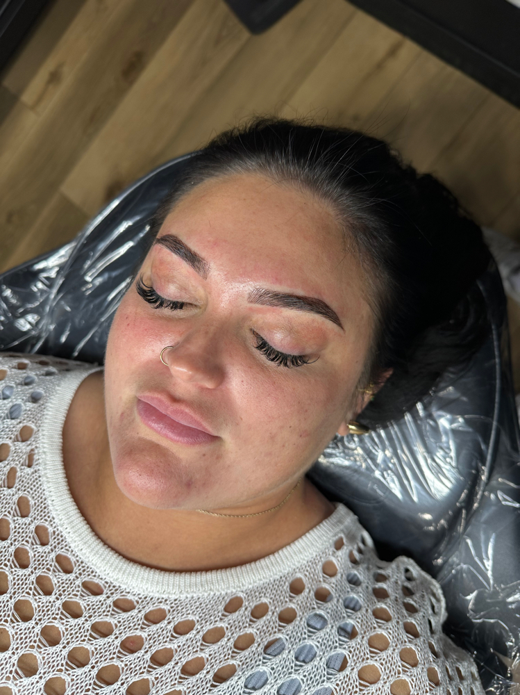 6-12 week touchup- Combo brows
