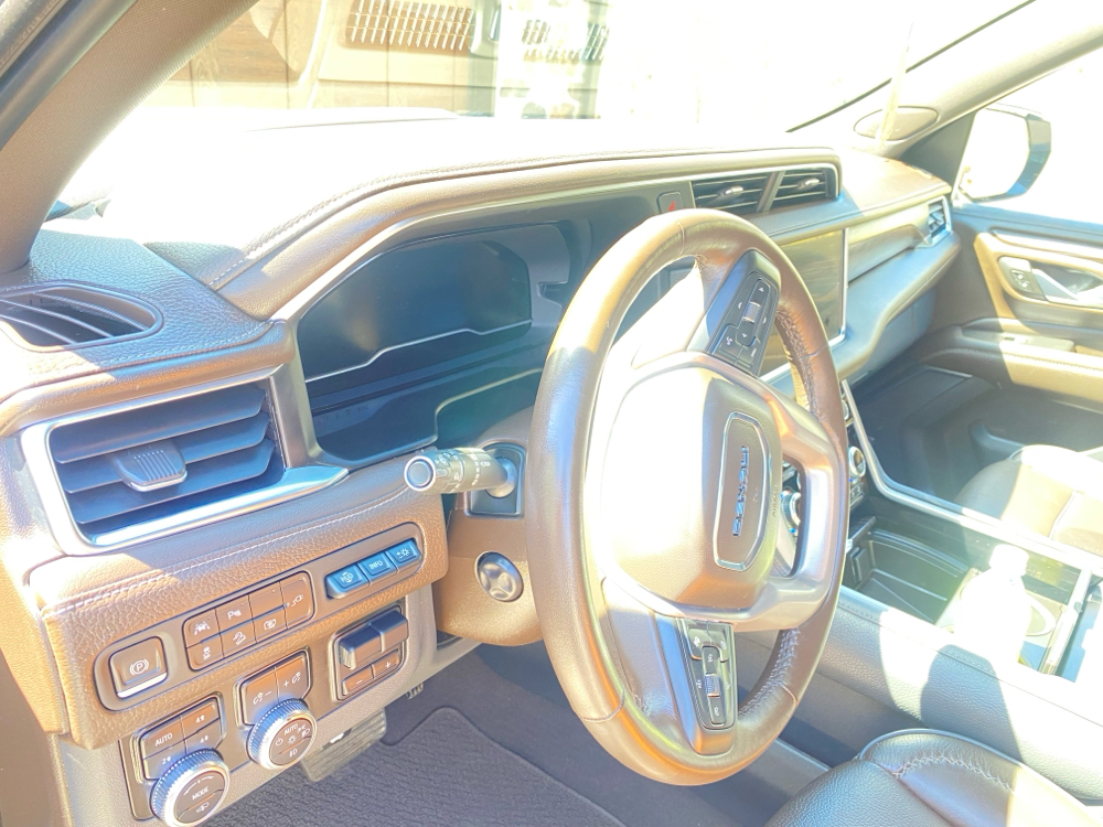 Interior Detail (Small/Reg Size)