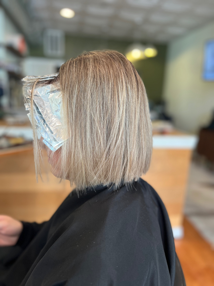 Face Frame Highlight/Balayage