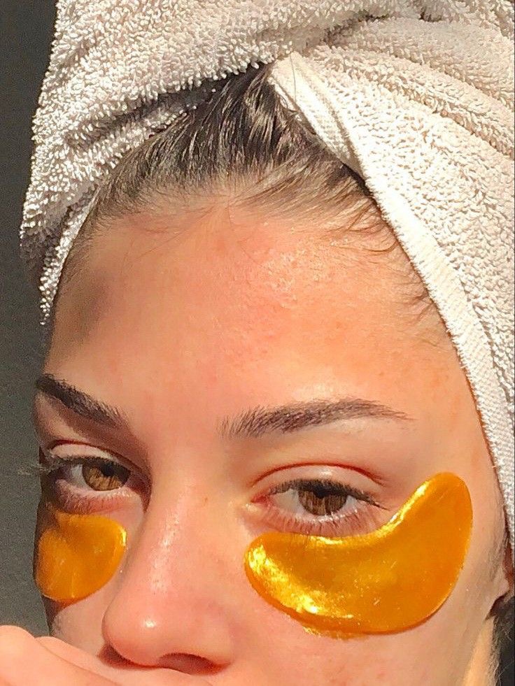 24K Gold Eye Mask