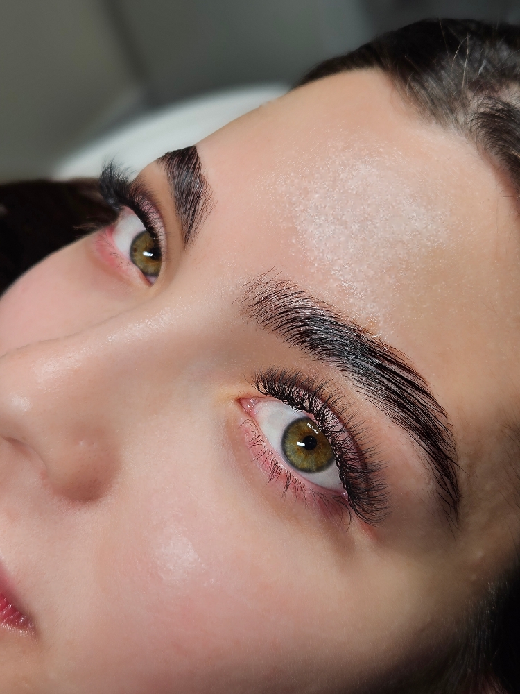 Brow Lamination + Tint