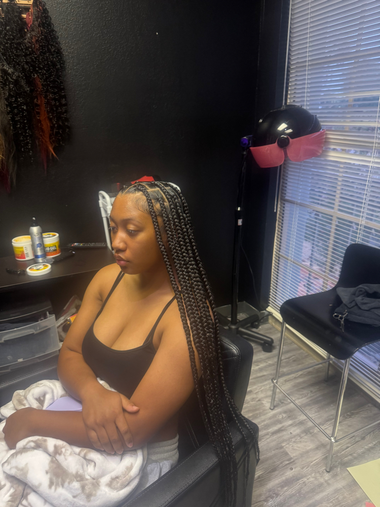 Large Knotless at Styles By Jalyssa in Phoenix, AZ