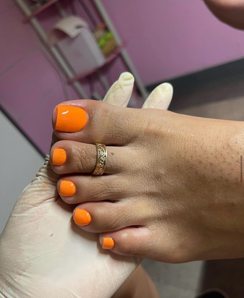 Gel Pedicure