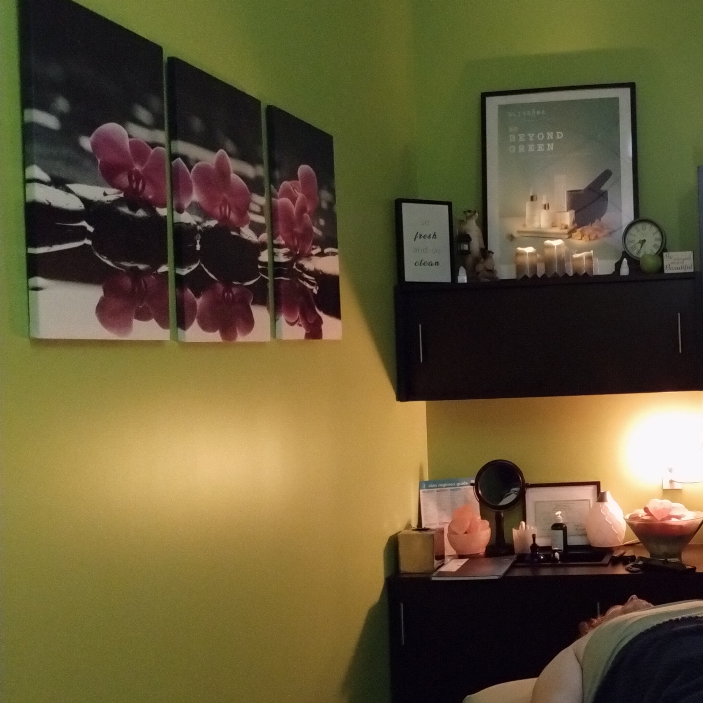 Deep Tissue Massage at Delpinghands Skincare & Massage in NY, NY