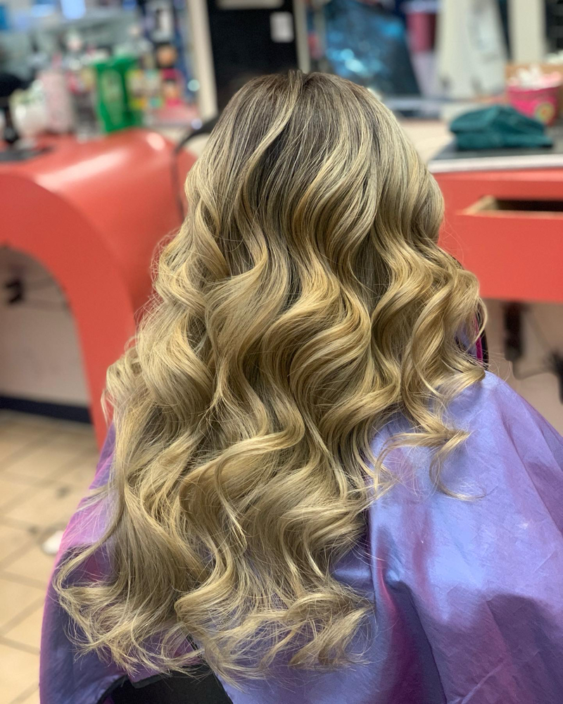 Shampoo And Style/ Shampoo y Estilo