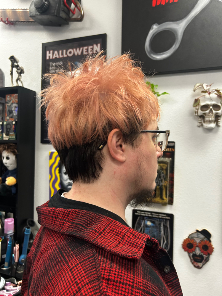 Extra Short Haircut With Bri at Looks That Kill Salon in Houston, TX