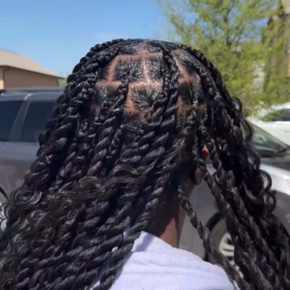 Passion Twist at HAUS OF LUNA BEAUTY BAR in Addison, TX