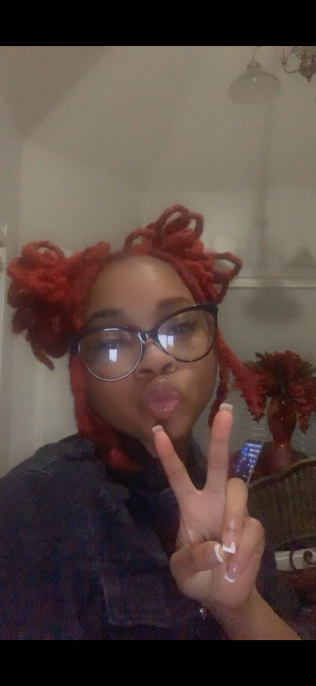 Flower Petals Style W/ Retwist