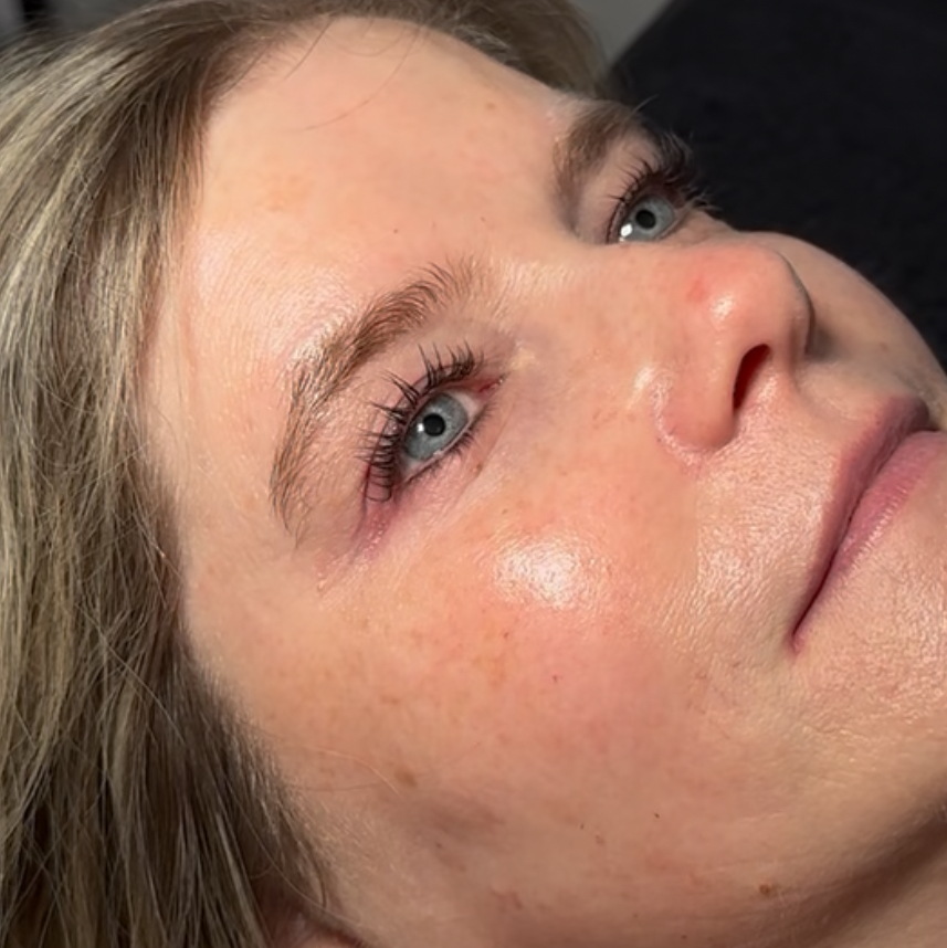 IN-HOME LASH LIFT & TINT