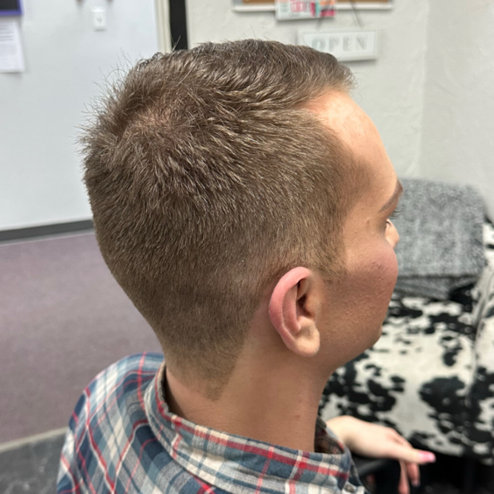 Men's Haircut at Hair by McKenna in dalhart, TX