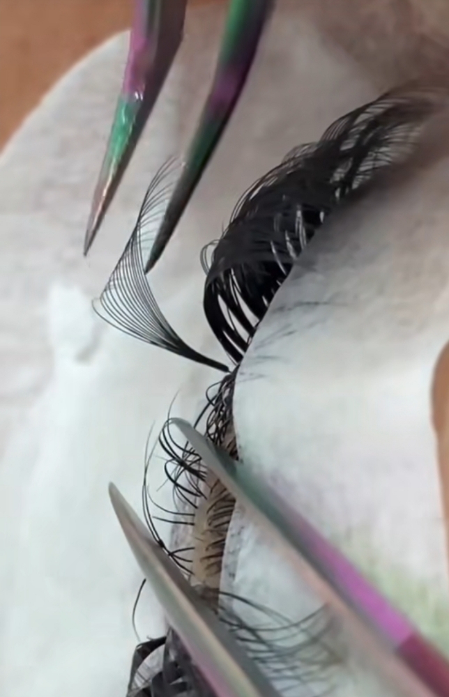 Eyelash Extension Refill (VOLUME)