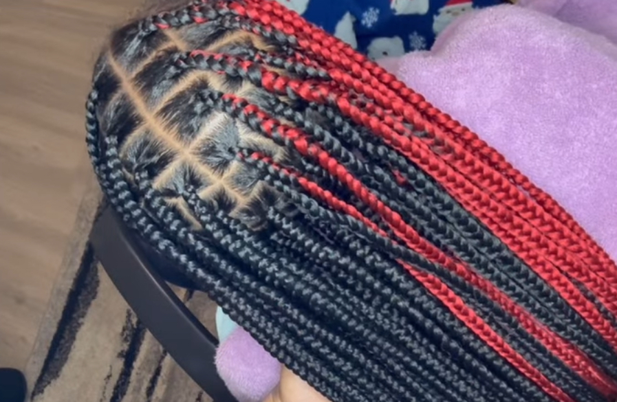 Knotless braids