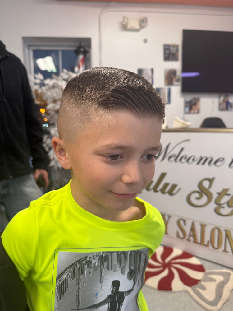 Barber Kids Hair Cut