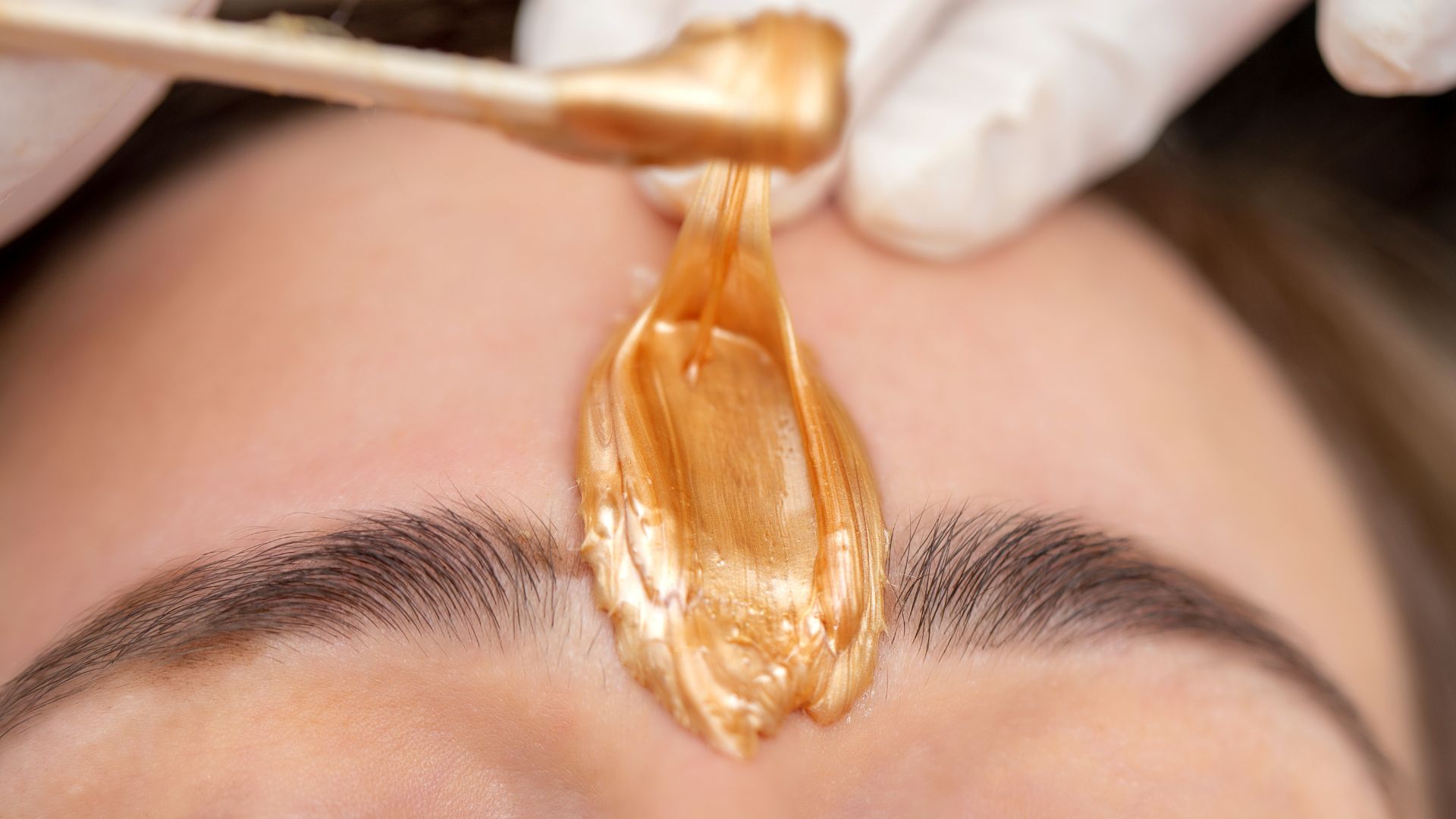 Brow and Lip Wax