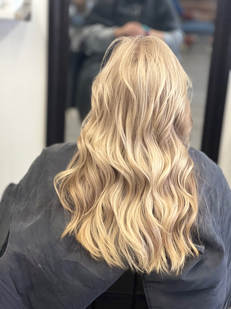 Full lift blonde bleach and tone