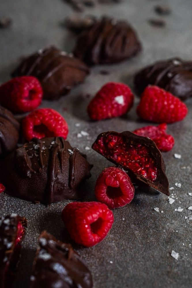 Choclate Covred Reasberry Facial