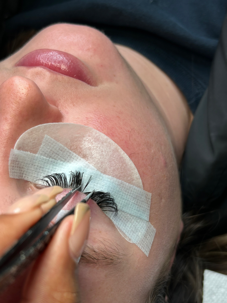 2-3 Week Lash Fill