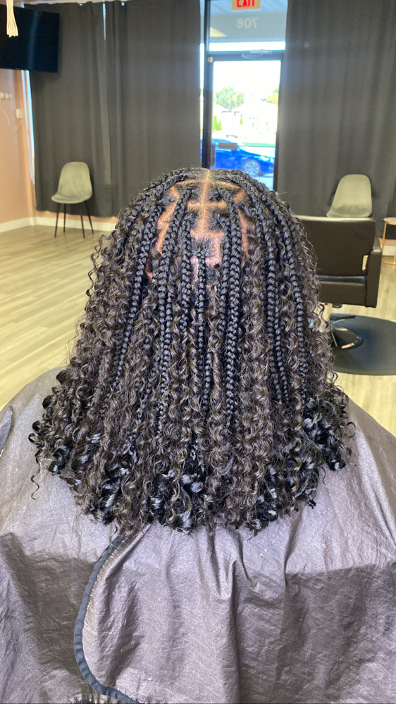 Bob Boho Knotless(Smedium Braid Sz)
