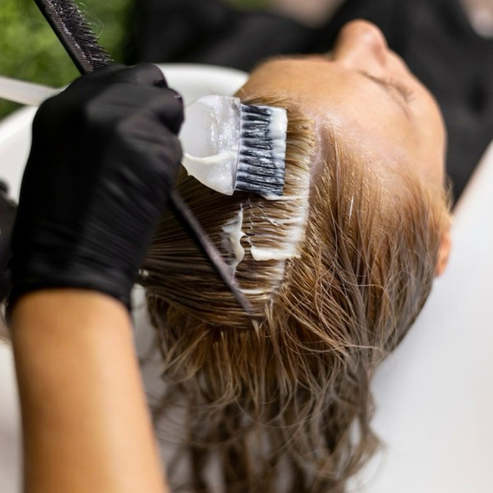 Root Touch Up- No Style at Nueva Era in Elgin, TX