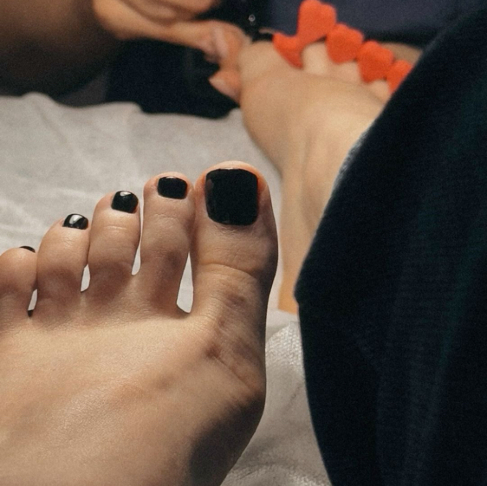 Toe Nail Polish Change at Mary Nails in Durham, NC