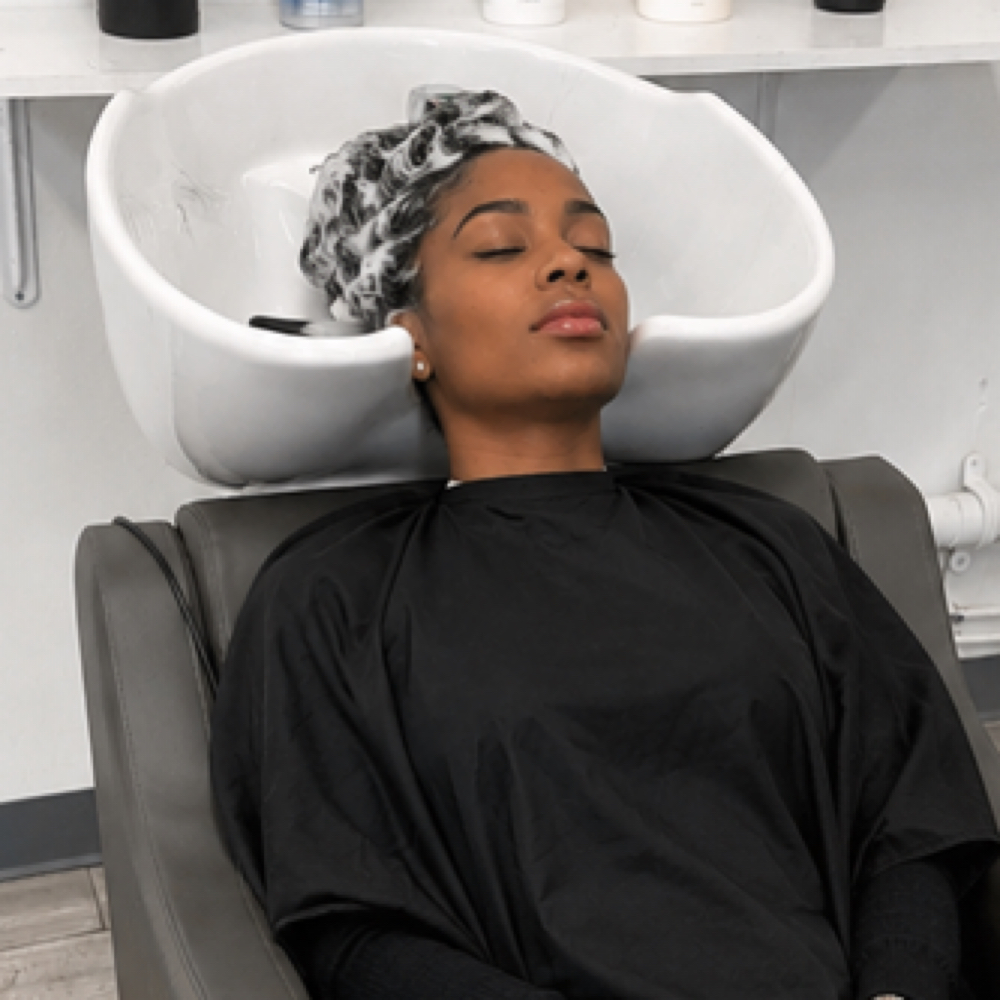 Cleanse & Style at LA Hair Palace in Long Beach, CA