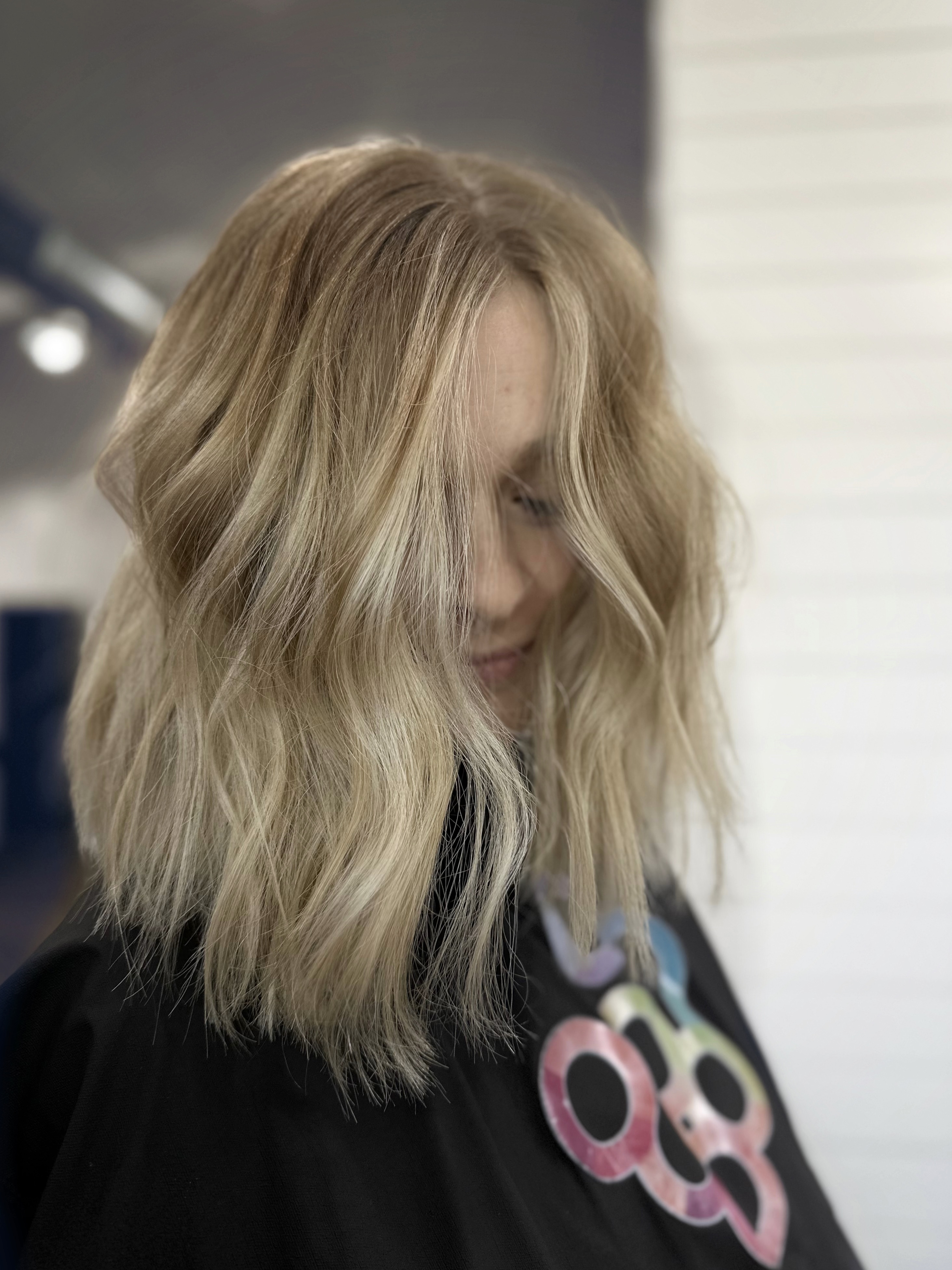 Express Blonde Package at Lydia Wyatt in Carlsbad, NM