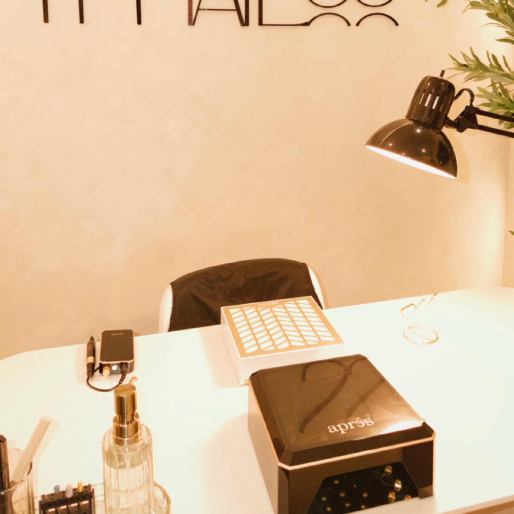 Removal/ Soak-off at ypnailss in Lynwood, CA