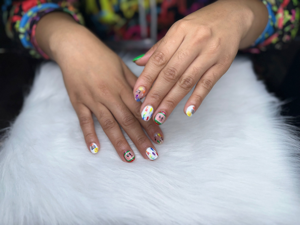 Handpainted Nail Art