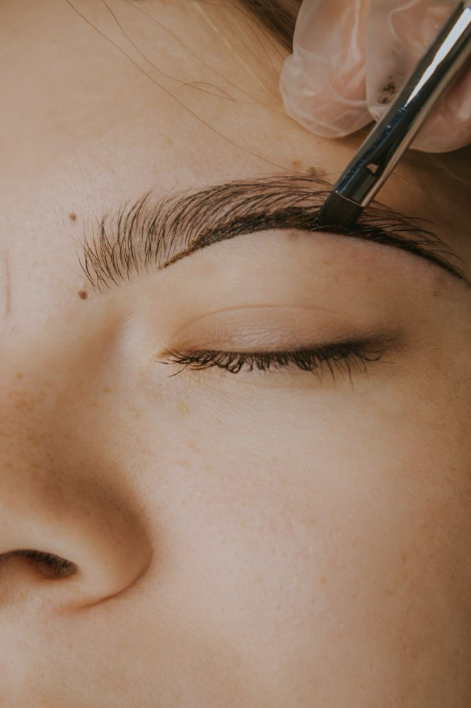 Brow Tint