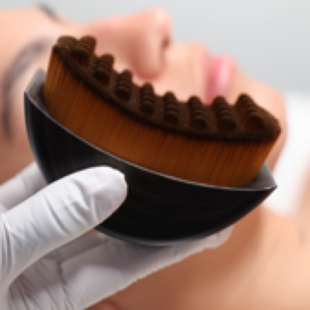Facial Dry Brushing Add-On at Floetouch in San Diego, CA