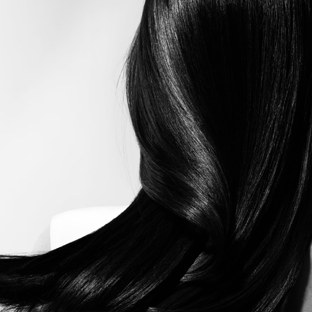 Luxe High Shine Gloss at Lavish Luxe Hair Co in Garland, TX