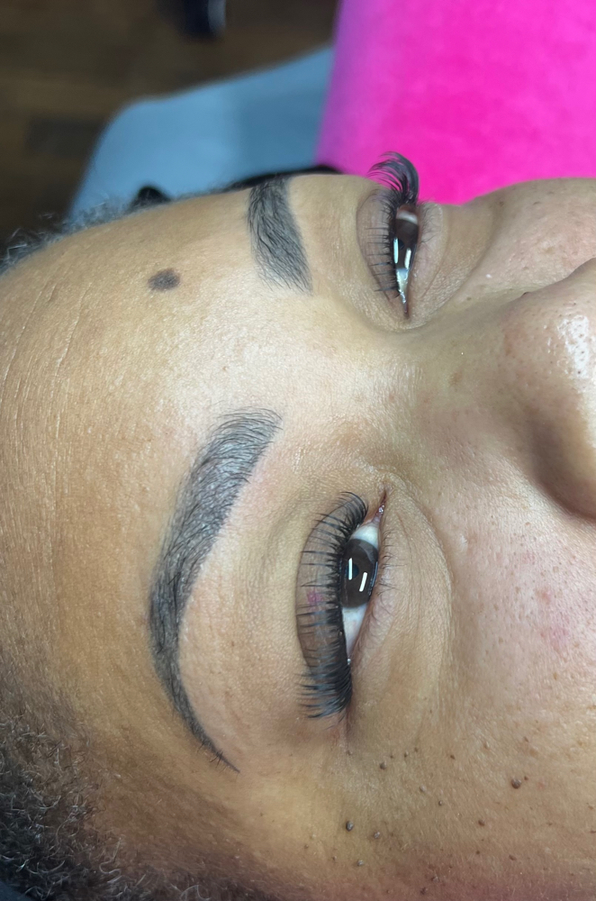 Cluster Lashes at Spa Treatment by Shannell in Fayetteville, NC