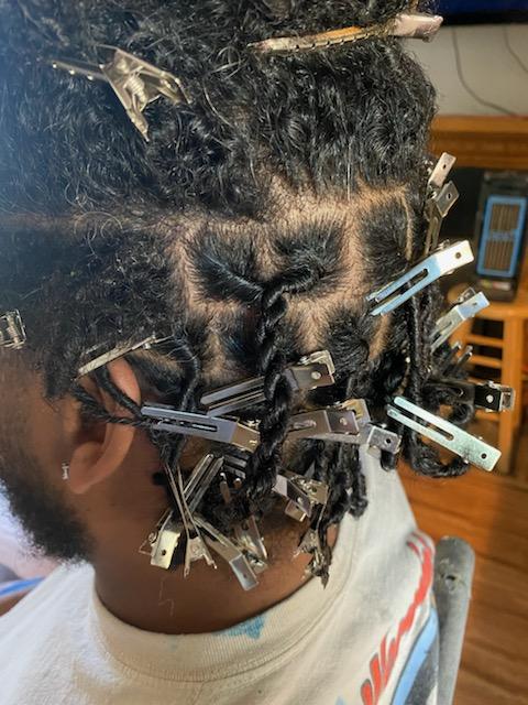 Starter Locs-Comb Coils at Dez Taylor in Moreno Valley, CA