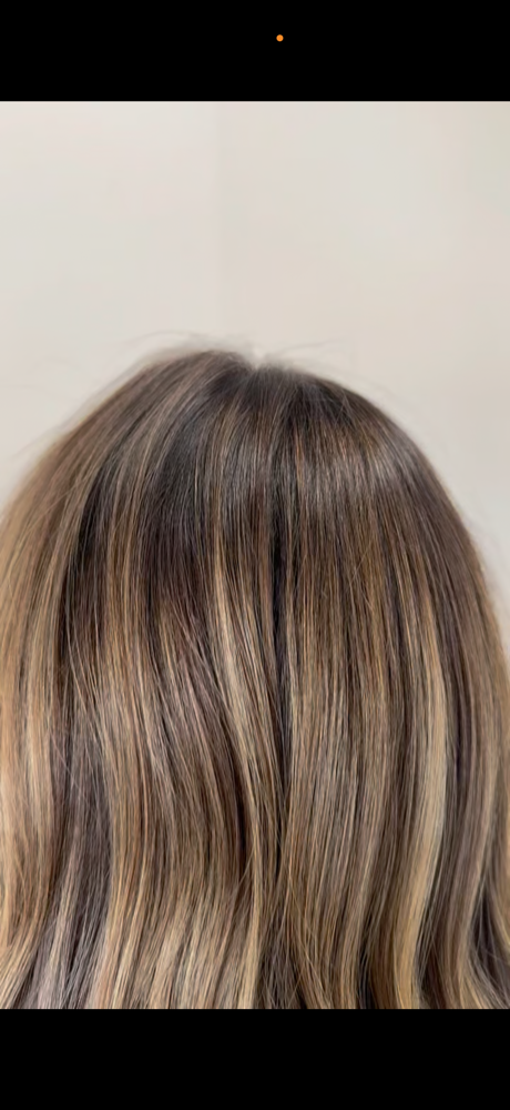 Add-on Shadow Root at Crème Salon in Colleyville, TX
