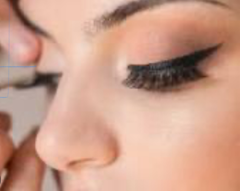 Application Of Strip Lashes
