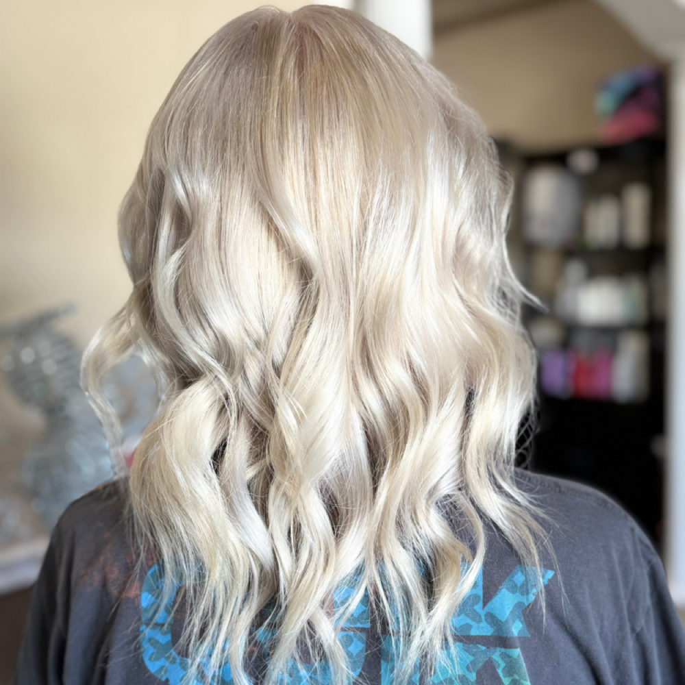 Bleach Out - Retouch at Color By Carlykins in Pearland, TX