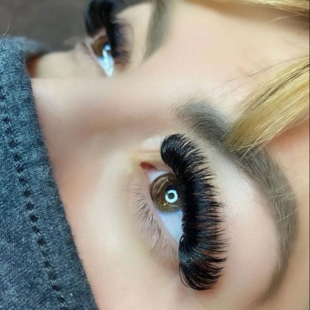 Imperial Lash Install at Crowned by Cola in Nashville, TN
