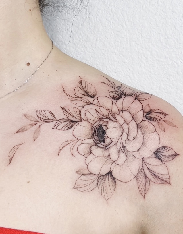 CUSTOM TATTOO