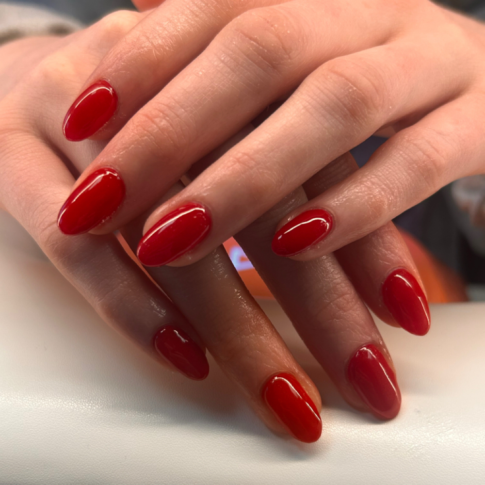 Gel Nail Polish Change at Shell’s Nail Co. in Muscle Shoals, AL