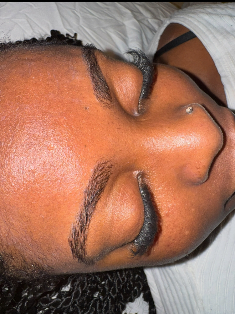EYELASH CLUSTERS